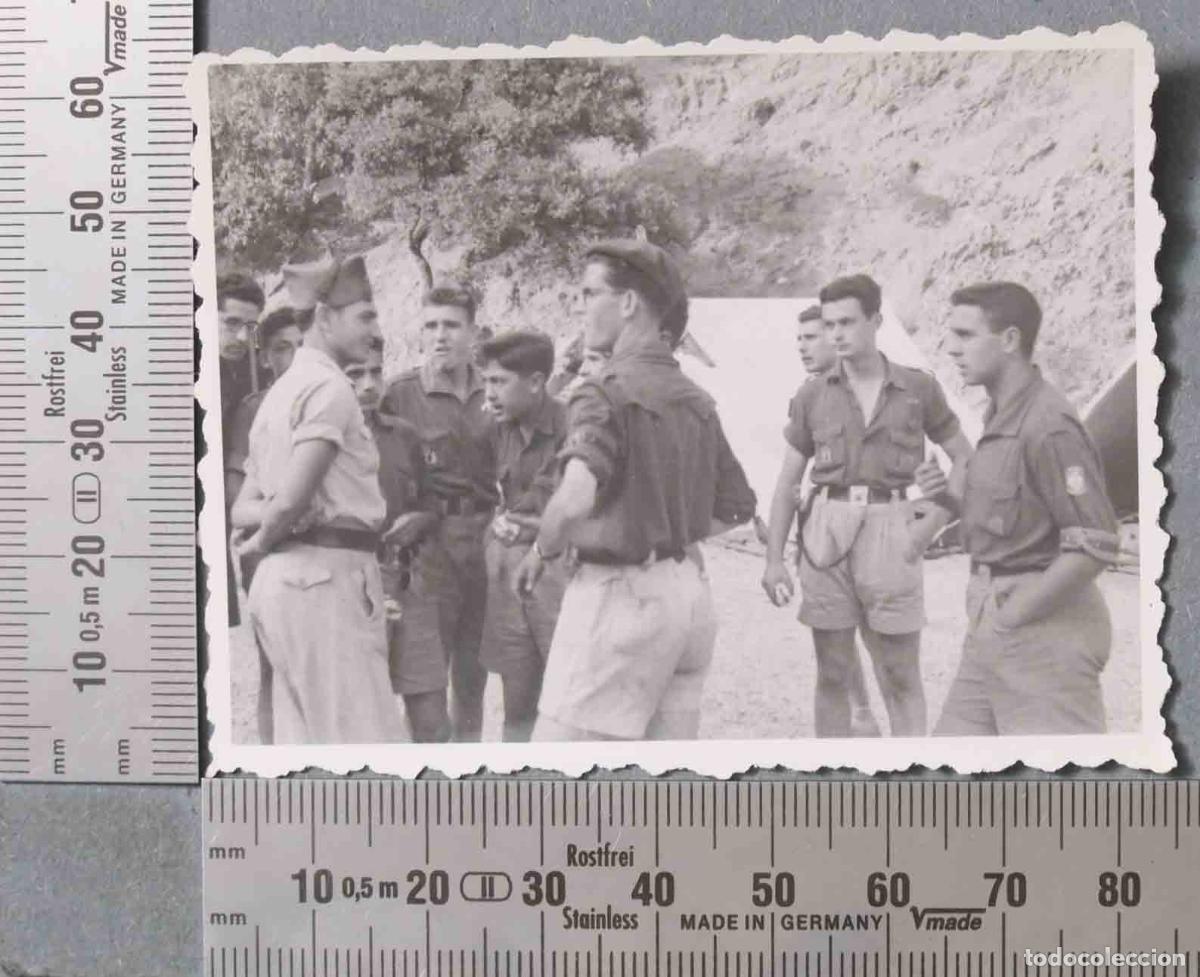 Fotografia antica: FOTOGRAFIA. LEGIONARIO FRENTE DE JUVENTUDES. HACIA 1953