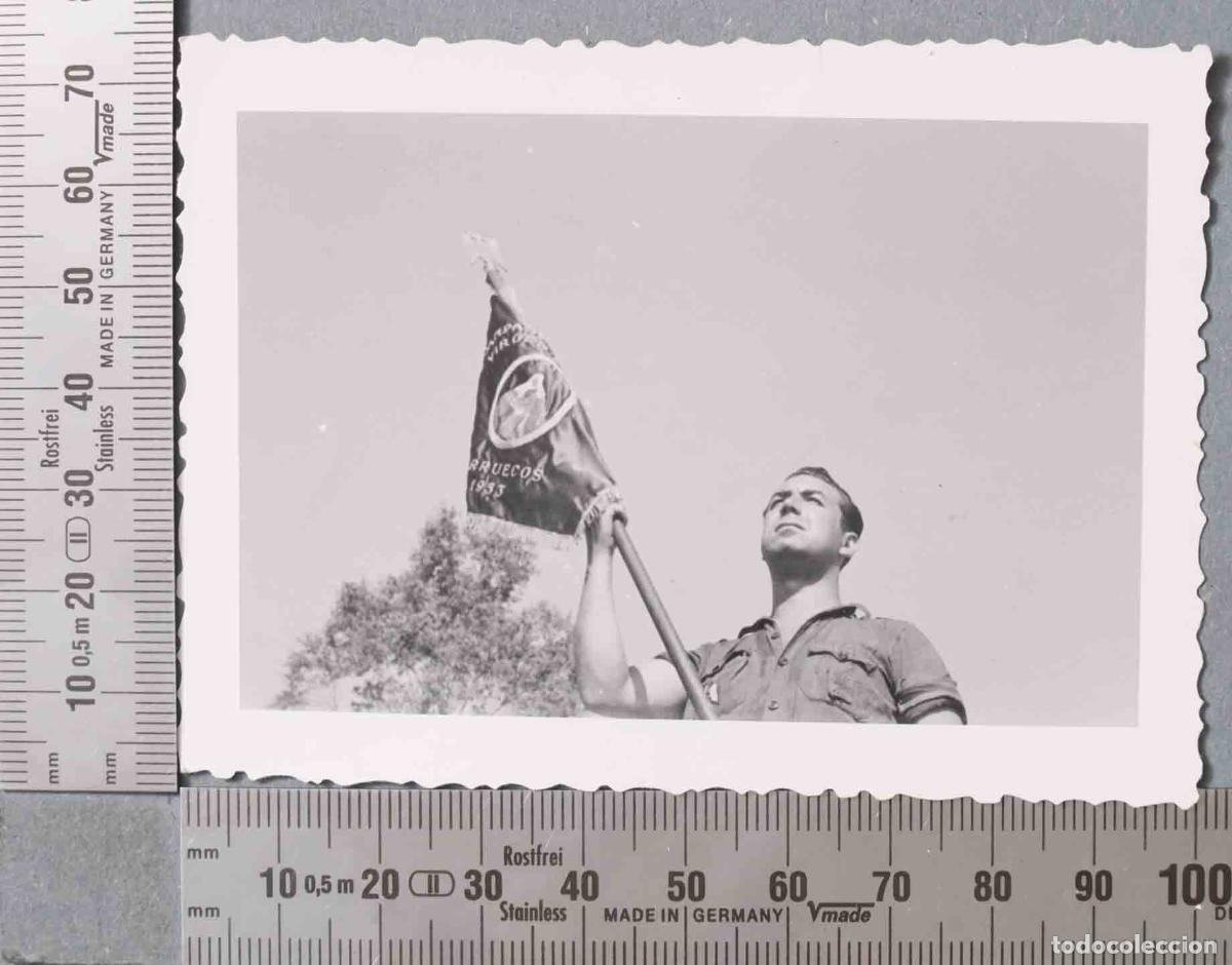 Fotografia antica: FOTOGRAFIA. FRENTE DE JUVENTUDES CON MANDERIN CAMPAMENTO VIRGEN DE AFRICA MARRUECOS 1953. HACIA 1953
