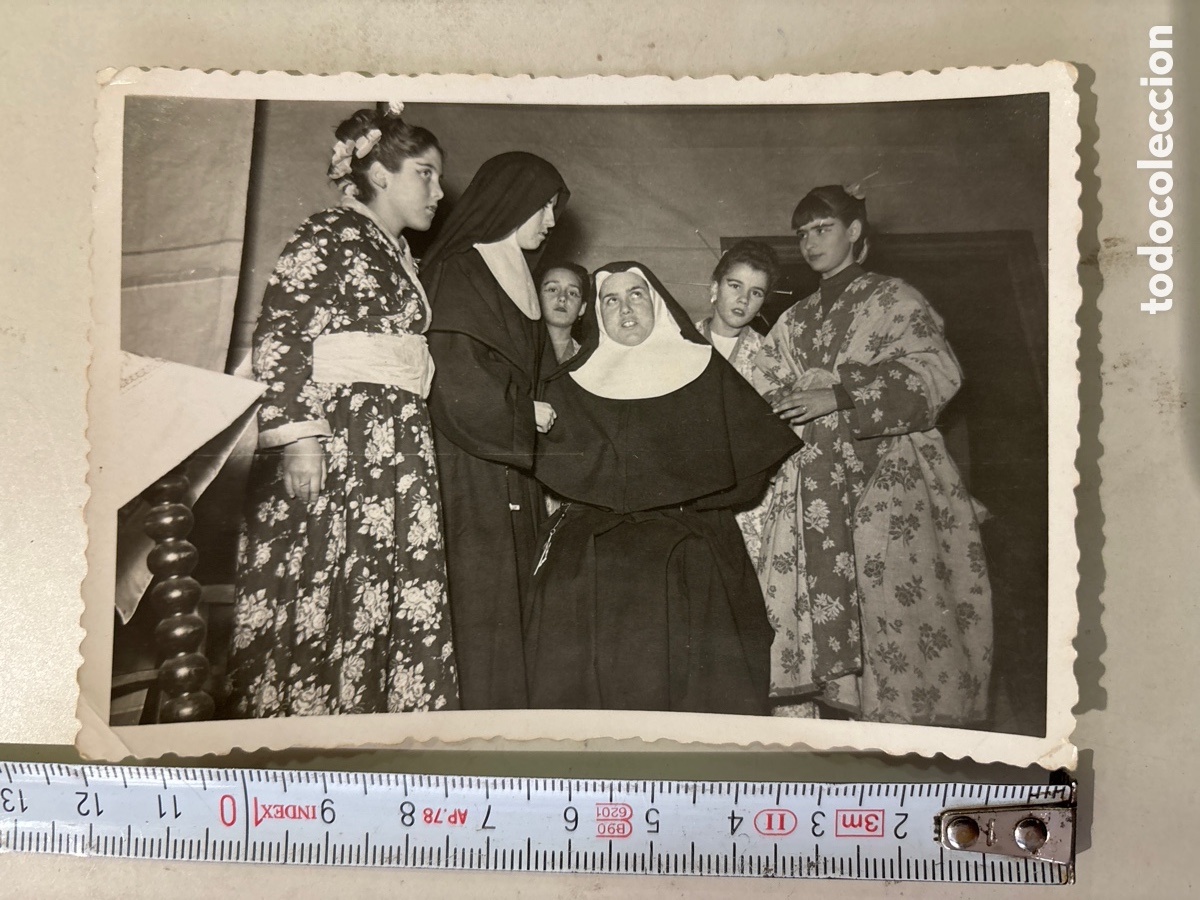 Fotograf&iacute;a antigua: FOTO. REPRESENTACI&Oacute;N TEATRAL COLEGIO RELIGIOSAS. FOT&Oacute;GRAFO?.