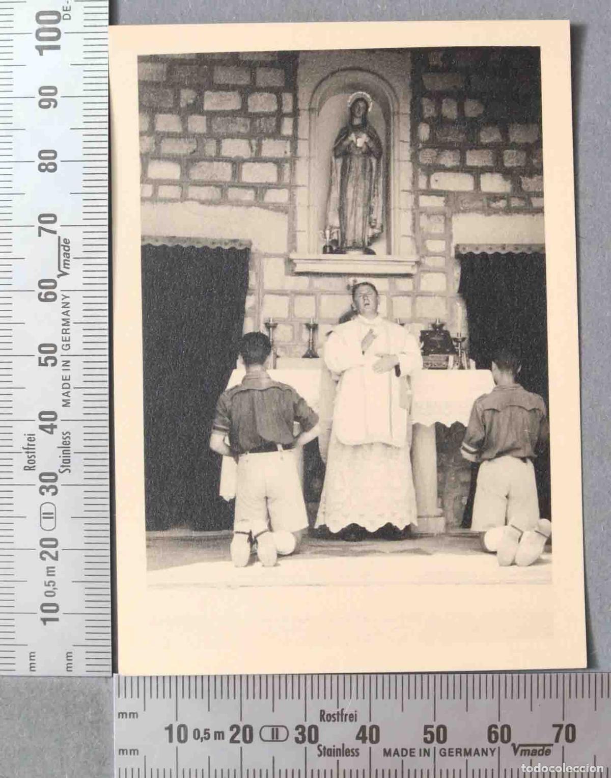 Fotografia antica: FOTOGRAFIA. MISA FRENTE DE JUVENTUDES. HACIA 1952. &iquest;COVALEDA?