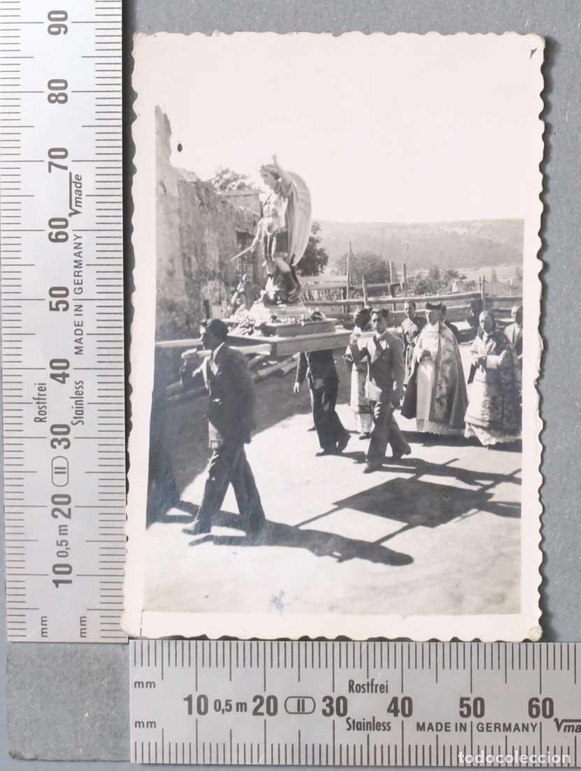Fotograf&iacute;a antigua: FOTOGRAFIA. PROCESION SAN MIGUEL ARCANGEL. PUEBLO A IDENTIFICAR