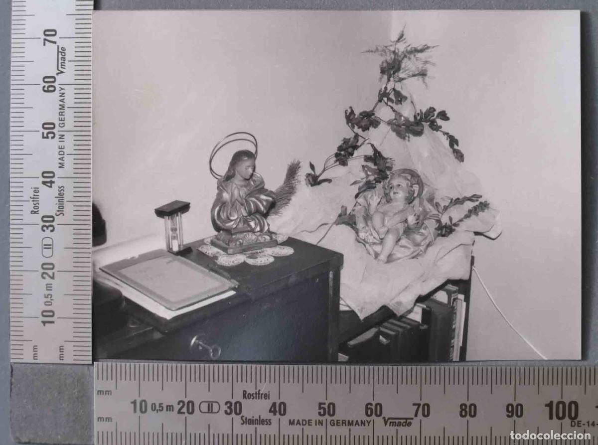Fotograf&iacute;a antigua: FOTOGRAFIA. DECORACION NAVIDAD NI&Ntilde;O JESUS. HACIA 1950