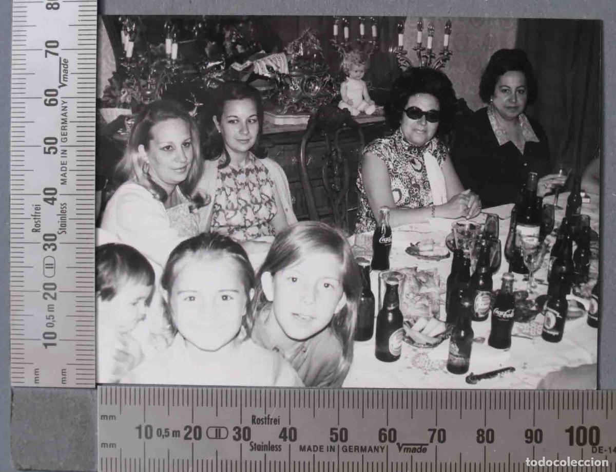 Photographie ancienne: FOTOGRAFIA. COMIDA. DIFERENTES BOTELLINES DE BEBIDA