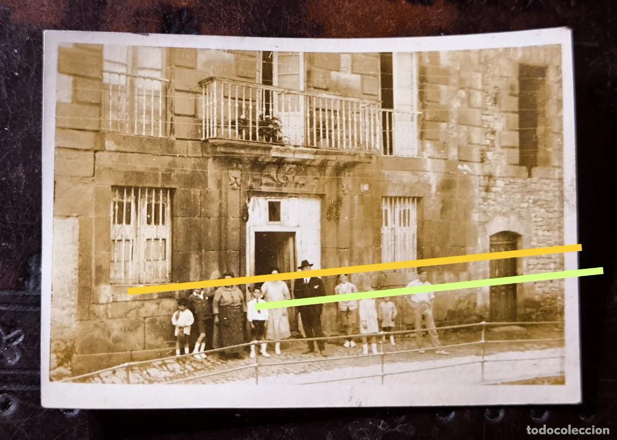 Alte Fotografie: Antigua fotograf&iacute;a. Ermua Vizcaya. Calle Izelaieta. A&ntilde;os 20.