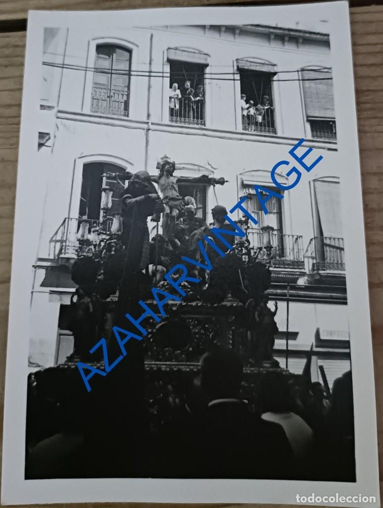 Alte Fotografie: SEMANA SANTA SEVILLA, ANTIGUA FOTOGRAFIA MISTERIO DE LA EXALTACION, 75X110MM