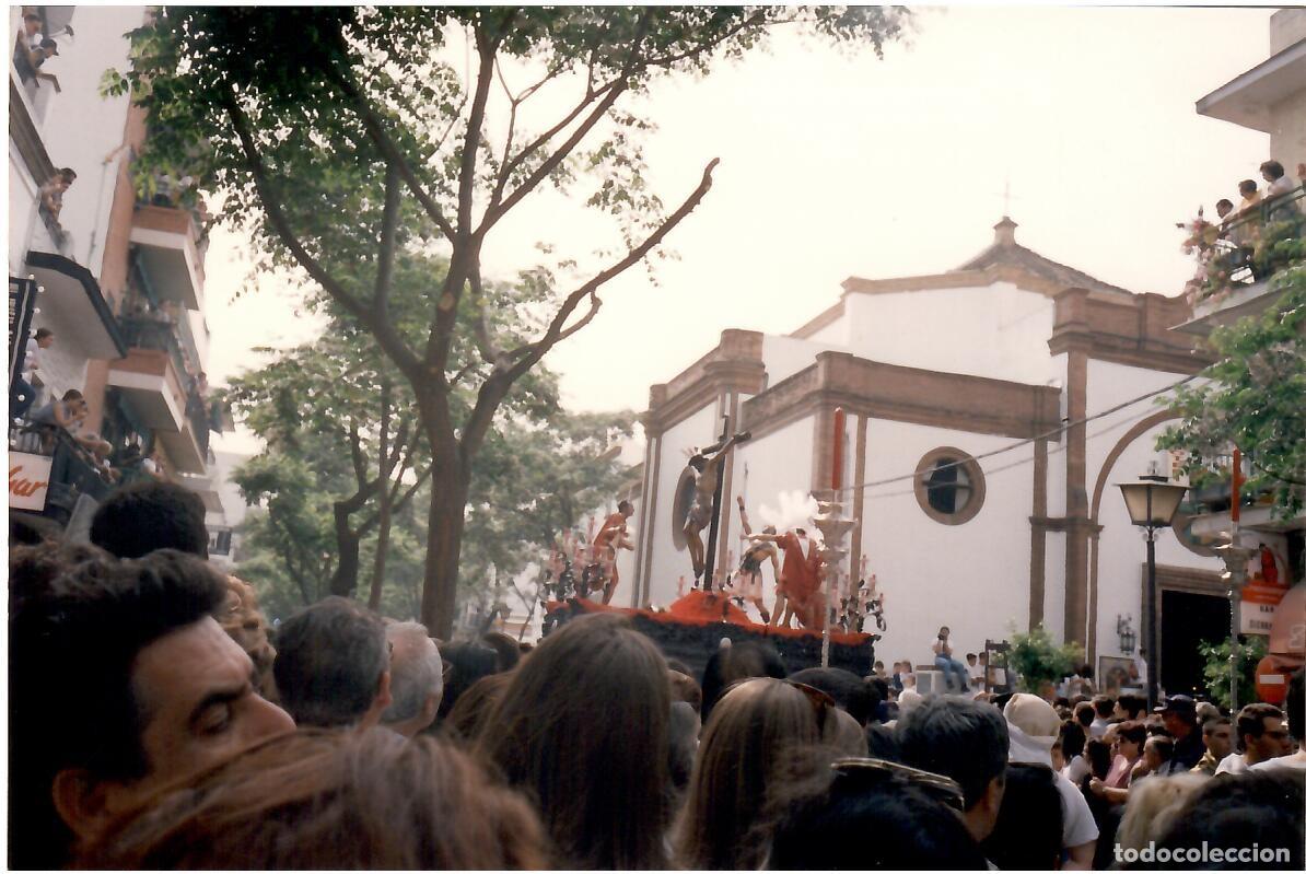 Photographie ancienne: SEMANA SANTA SEVILLA, ANTIGUA FOTOGRAF&Iacute;A PASO MISTERIO HERMANDAD CERRO DEL AGUILA, 15X10 CM