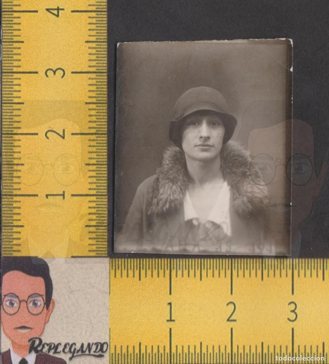 Fotograf&iacute;a antigua: FOTOMATON - GUAPA CHICA SOMBRERO ABRIGO PIEL BELLA MUJER - FOTO ANTIGUA CARNET - PHOTOMATON A&Ntilde;OS 20
