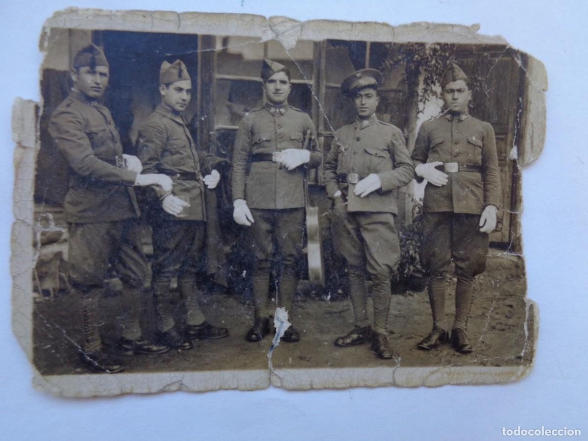 Fotograf&iacute;a antigua: MINUTERO DE FOTOGRAFO CALLEJERO DE MILITARES DE INFANTERIA , EPOCA DE LA REPUBLICA. MAL ESTADO !!!!!