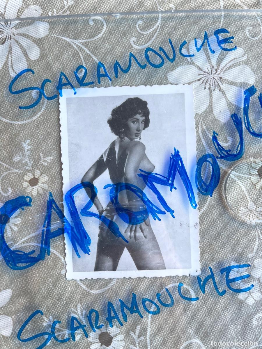 Fotograf&iacute;a antigua: Muy buena foto antigua y erotica de hermosa mujer desnuda al aire libre