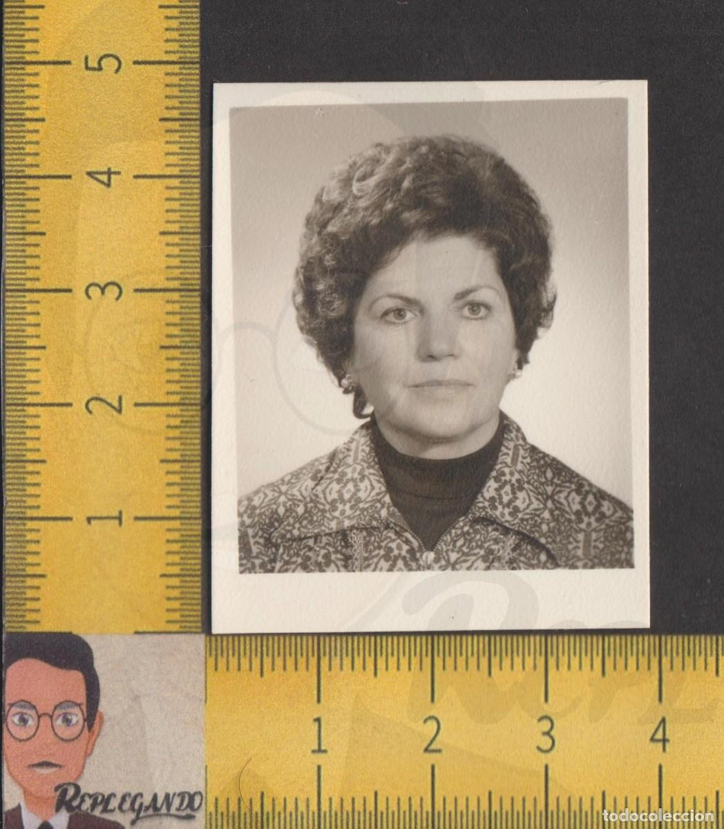 Antique Photography: FOTOMATON - MUJER CON CHAQUETA ESTAMPADA - FOTO ANTIGUA TIPO CARNET - PHOTOMATON A&Ntilde;OS 60