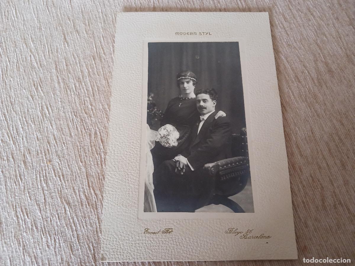 Fotograf&iacute;a antigua: antigua fotografia, pareja de novios, modern styl, ernest fot.