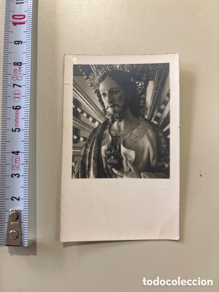 Fotograf&iacute;a antigua: FOTO. SAGRADO CORAZ&Oacute;N DE JESUS. DETALLE. MUNICIPIO?. FOT&Oacute;GRAFO?.