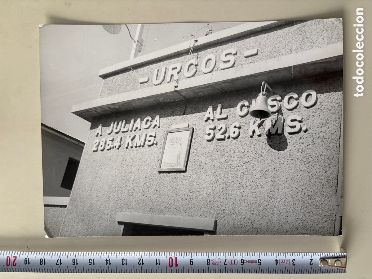 Fotograf&iacute;a antigua: FOTO. ESTACI&Oacute;N DE FERROCARRIL DE URCOS, CIUDAD PERUANA. FOT&Oacute;GRAFO?.