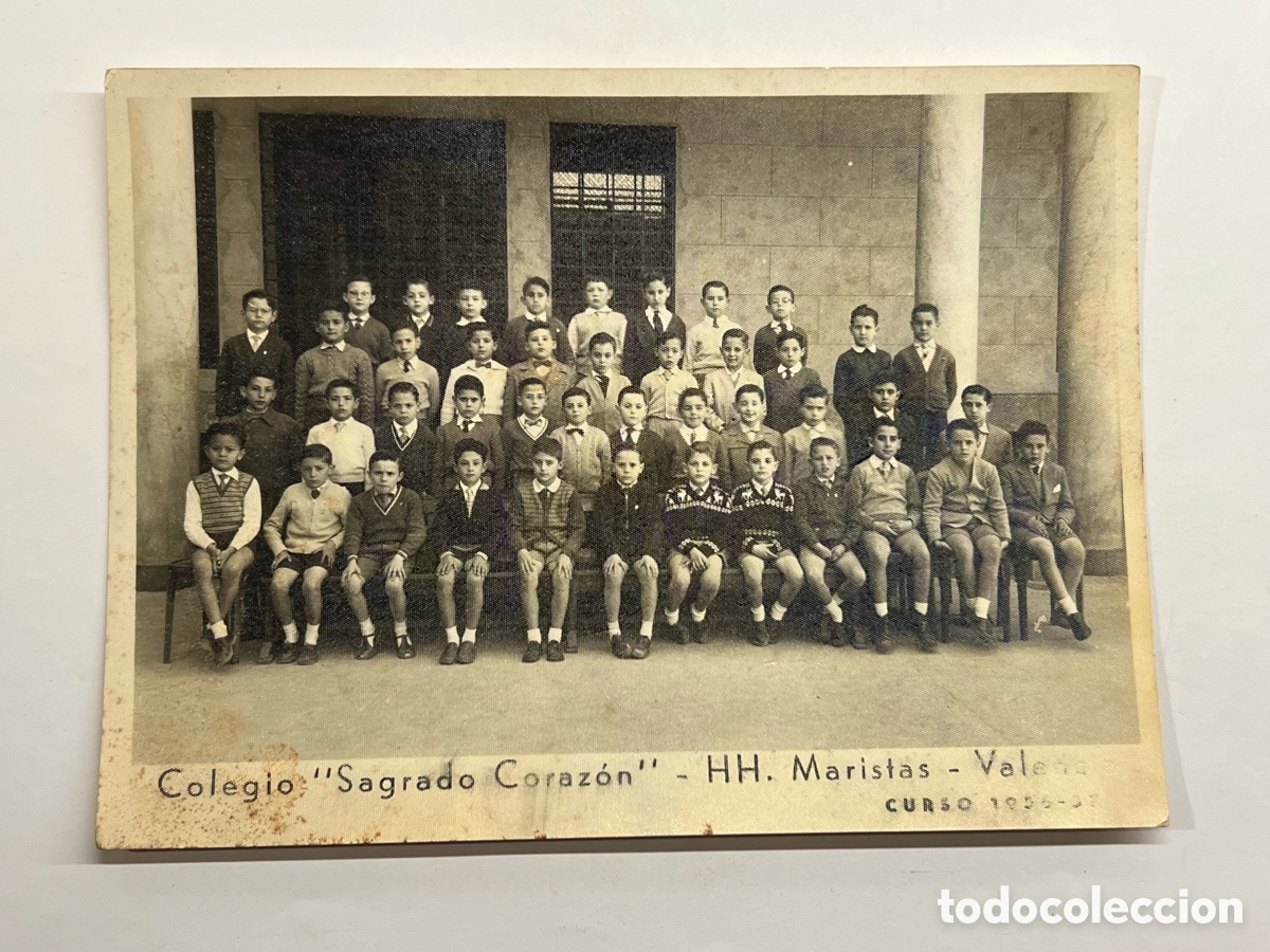 Fotograf&iacute;a antigua: RECUERDO ESCOLAR. Colegio Sagrado Coraz&oacute;n H.H. Maristas. Curso 1956-57