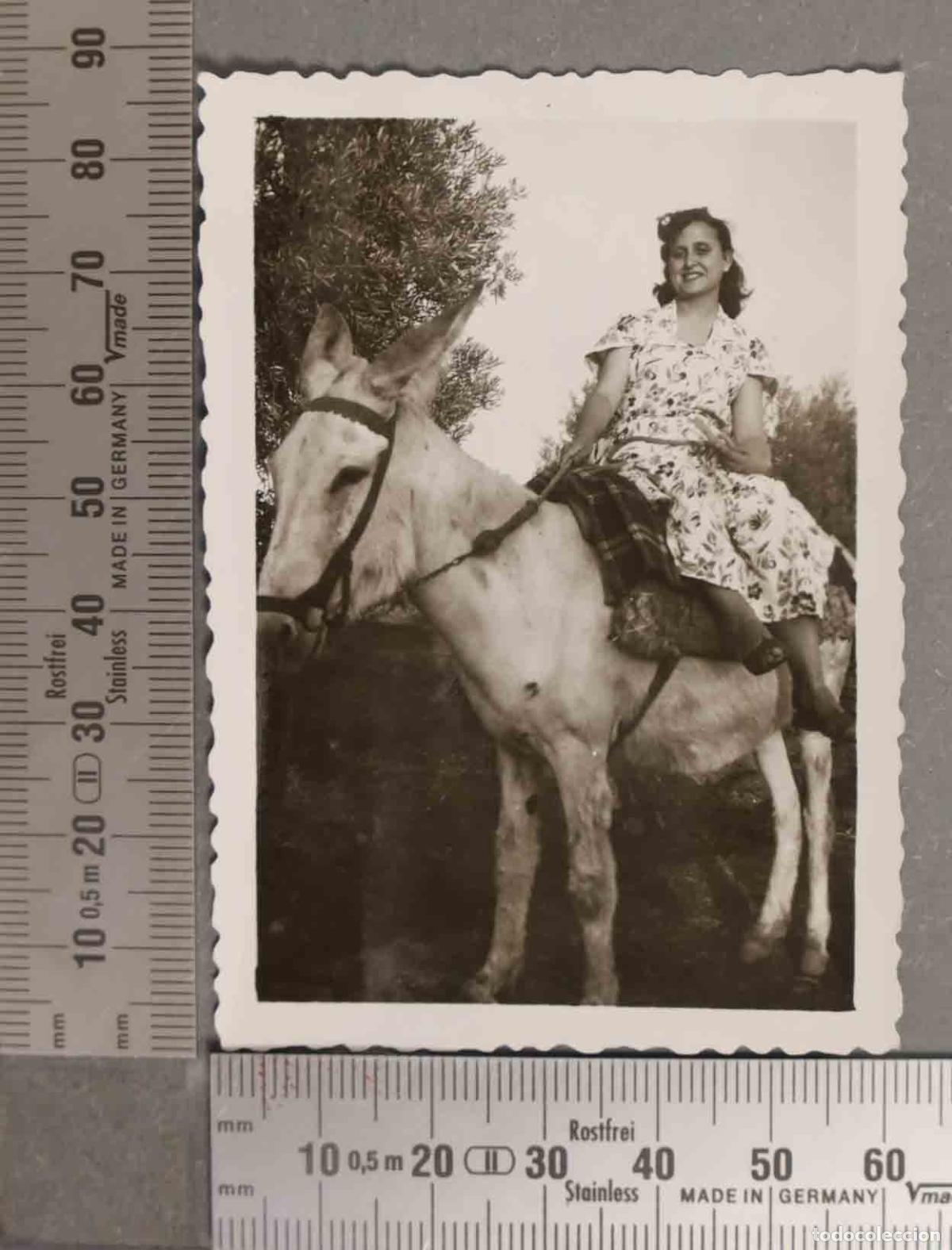 Fotografia antica: FOTOGRAFIA. MUJER EN BURRO