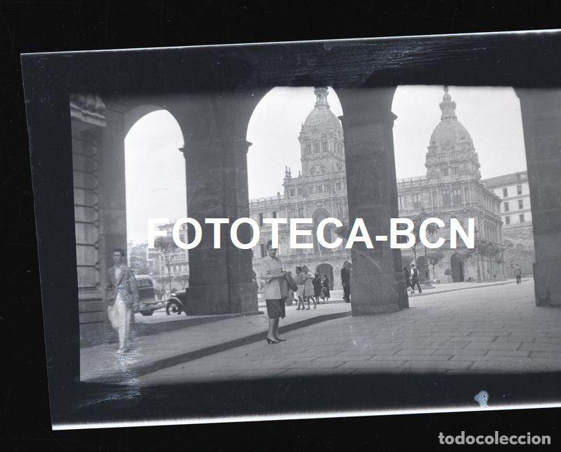 Fotograf&iacute;a antigua: NEGATIVO ACETATO A CORU&Ntilde;A PLAZA MARIA PITA AYUNTAMIENTO A&Ntilde;OS 40