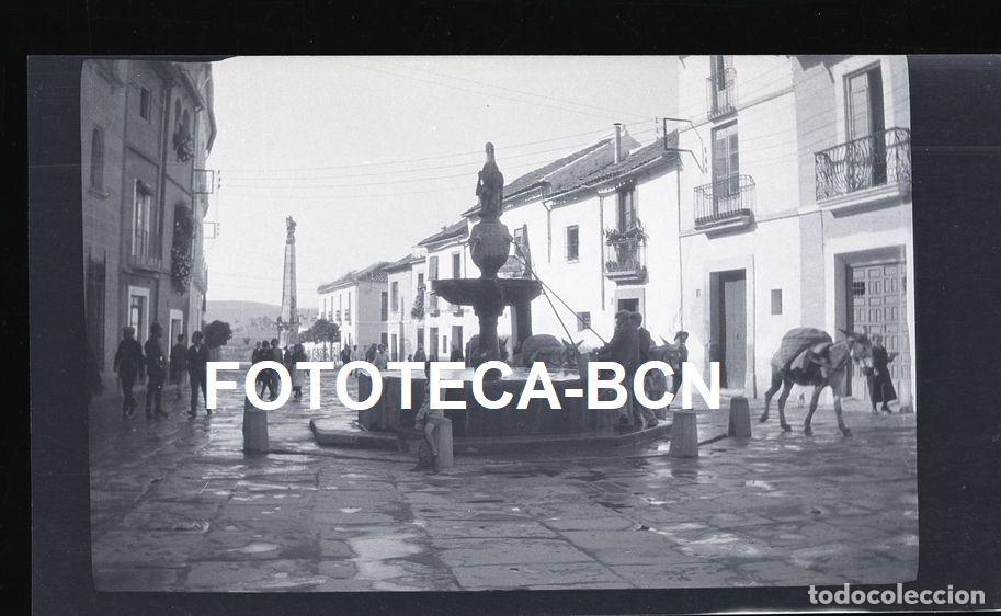 Fotograf&iacute;a antigua: NEGATIVO ACETATO CORDOBA PLAZA DEL POTRO A&Ntilde;OS 30/40