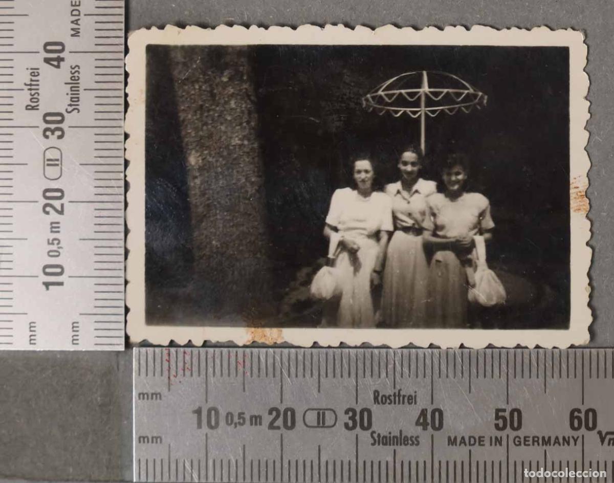 Fotografia antica: FOTOGRAFIA. GRUPO DE MUJERES EN JARDIN