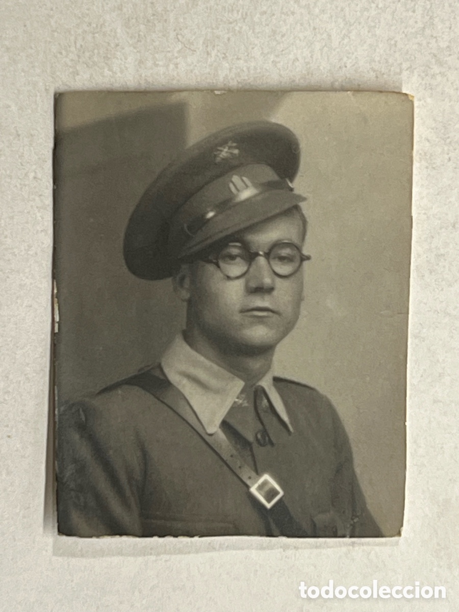 Fotograf&iacute;a antigua: FOTOMATON. Fotograf&iacute;a joven Militar del Arma de Infanter&iacute;a.. (h.1945?)