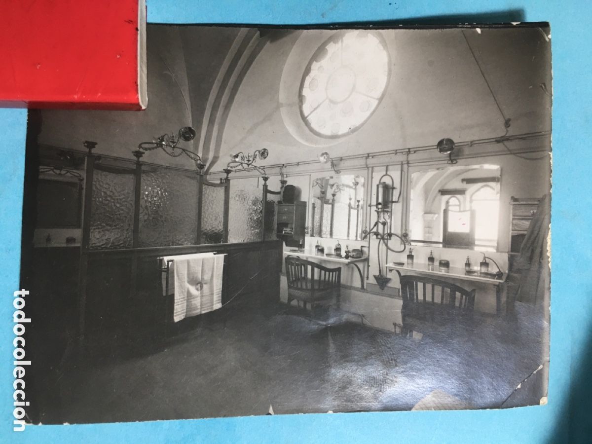 Fotograf&iacute;a antigua: ANTIGA B/N BARCELONA INSTITUT DE CULTURA I BIBLIOTECA POPULAR ''CLASE DE PEINADOS'' A46