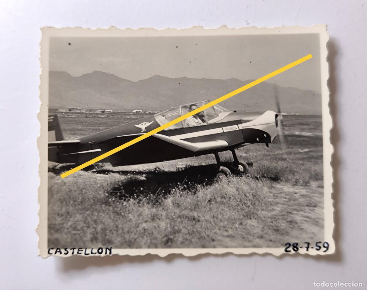 Alte Fotografie: Antigua fotograf&iacute;a. Castell&oacute;n. Avioneta, avi&oacute;n. A&ntilde;os 50.