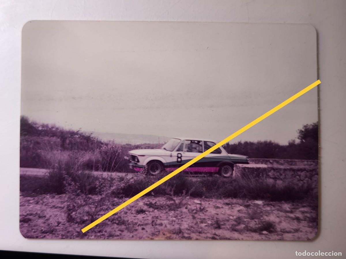 Fotograf&iacute;a antigua: Antigua fotograf&iacute;a. Rally, coche BMW. A&ntilde;os 60/70.
