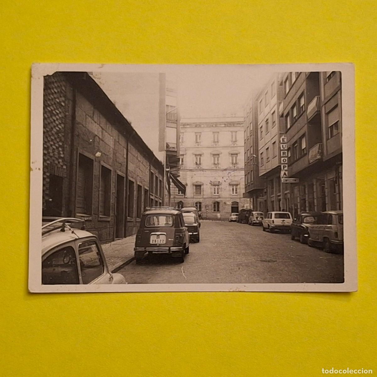 Fotograf&iacute;a antigua: FOTO COCHES CALLE SEAT RENAULT - FOTOGRAFIA 7,5x10,5 - TEMATICA COCHE MOTOR AUTOMOVIL