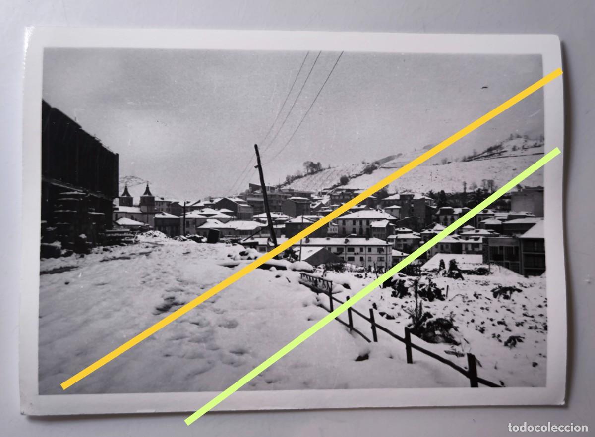 Alte Fotografie: Antigua fotograf&iacute;a. Cangas de Narcea. Asturias. A&ntilde;os 60/70.