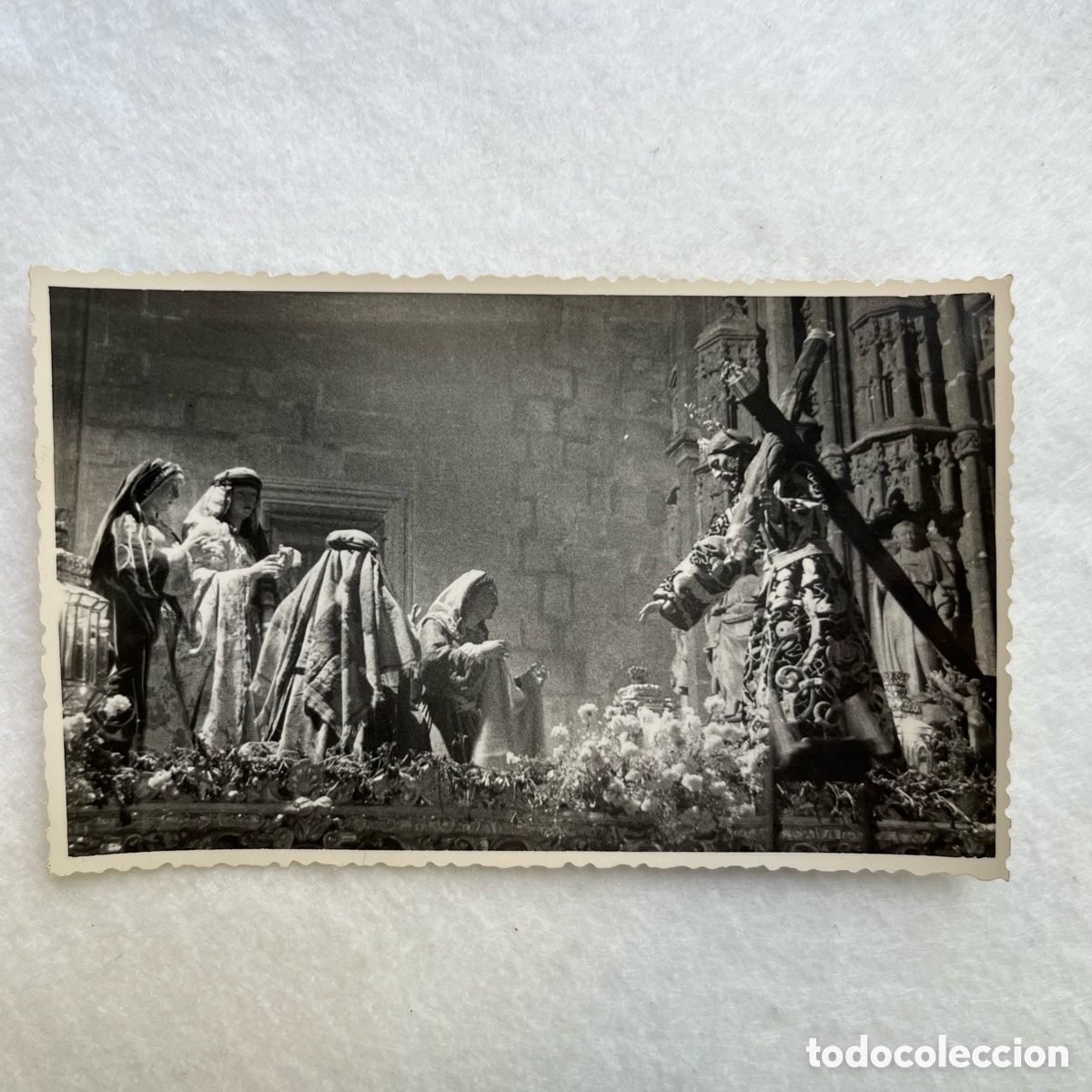 Fotograf&iacute;a antigua: SEMANA SANTA SEVILLA - FOTOGRAF&Iacute;A POSTAL CRISTO JES&Uacute;S CON LA CRUZ AL HOMBRO / HDAD. DEL VALLE
