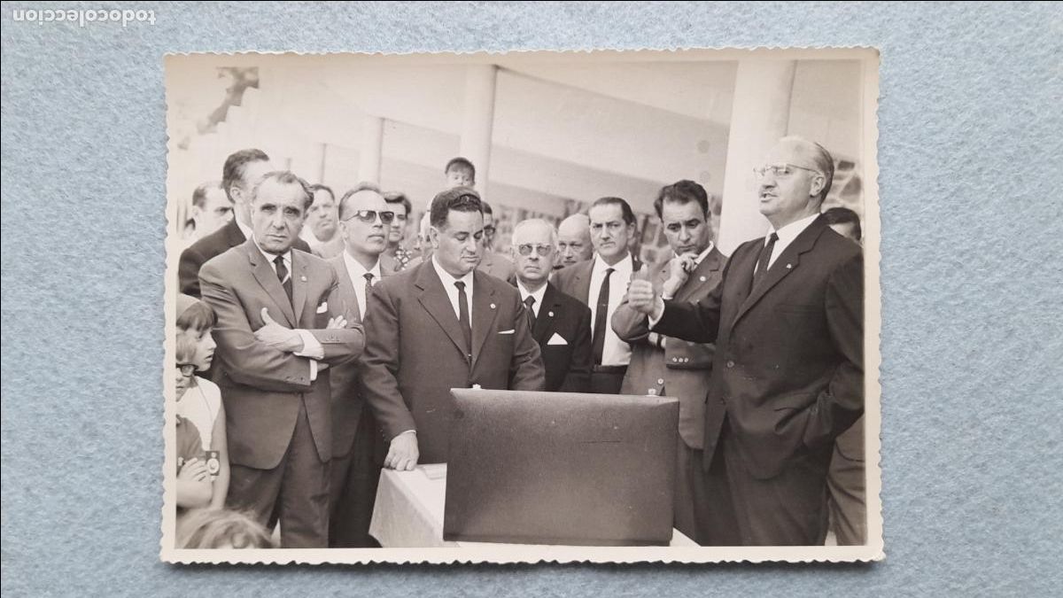 Fotografia antica: Fotograf&iacute;a antigua de personajes.