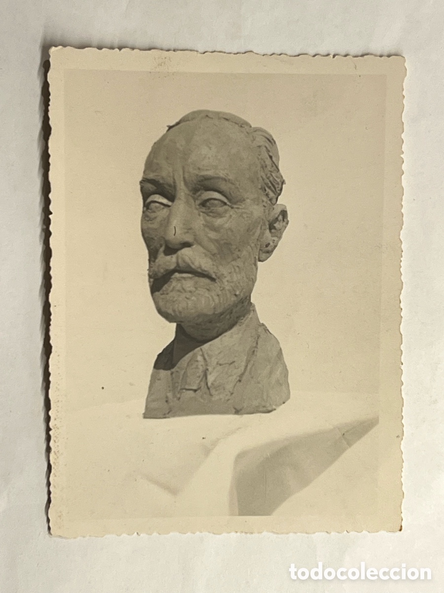 Antique Photography: FOTOGRAF&Iacute;A BUSTO.. an&oacute;nimo.. (h.1960?) Med&iacute;das: 10 x 8 cm.,