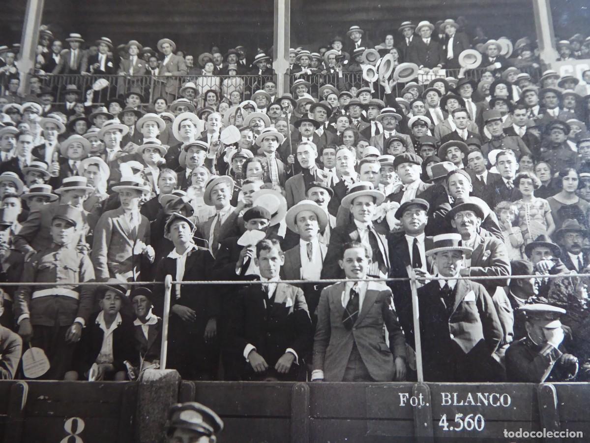 Fotograf&iacute;a antigua: Fotograf&iacute;a plaza de Toros Coru&ntilde;a. Foto Blanco