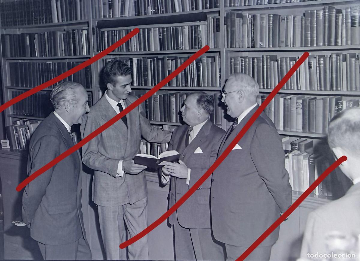 Photographie ancienne: Juan Carlos de Borb&oacute;n en la Universidad de Columbia Nueva York - NEGATIVO DE CELULOIDE