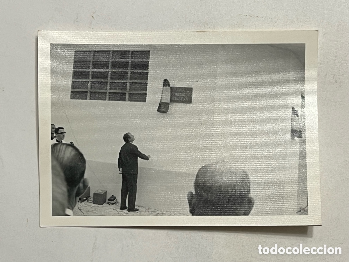Fotograf&iacute;a antigua: ALTURA (Castell&oacute;n) Fotograf&iacute;a Inauguraci&oacute;n de las escuelas nacionales (h.1960?)