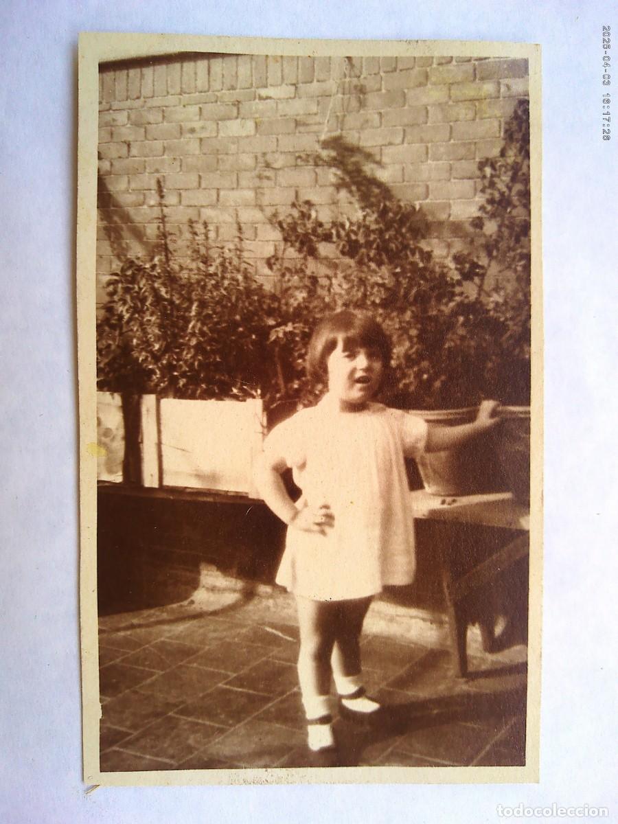 Fotografia antiga: BONITA FOTO DE NI&Ntilde;A EN UN JARDIN , PRINCIPIOS DE SIGLO