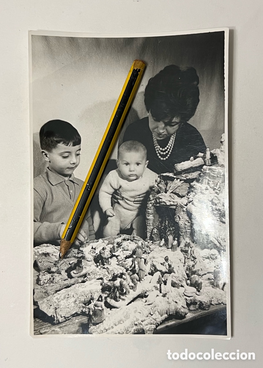 Fotograf&iacute;a antigua: BELEN, Nacimiento, Pesebre.. Fotograf&iacute;a familiar. luis Vidal, fot&oacute;grafo. Valencia (h.1960?)