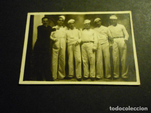Antique Photography: HUELVA FEBRERO 1932 GRUPO DE AMIGOS DIFRAZADOS CARNAVAL FOTOGRAFIA F. ALLOZA FOTOGRAFO 6 X 8 CM