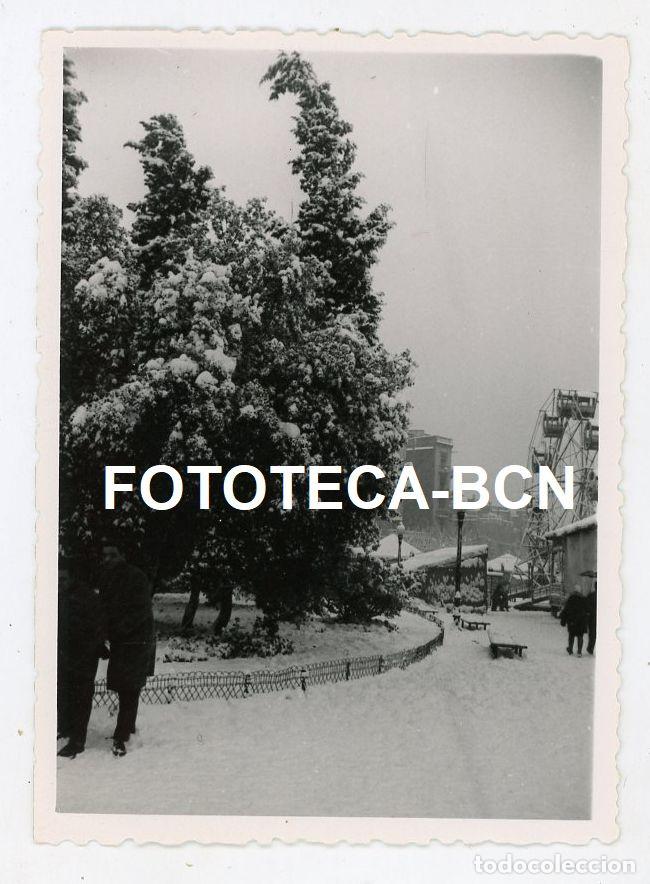 Alte Fotografie: FOTO ORIGINAL BARCELONA NORIA ATRACCION DE FERIA NEVADA A&Ntilde;O 1962