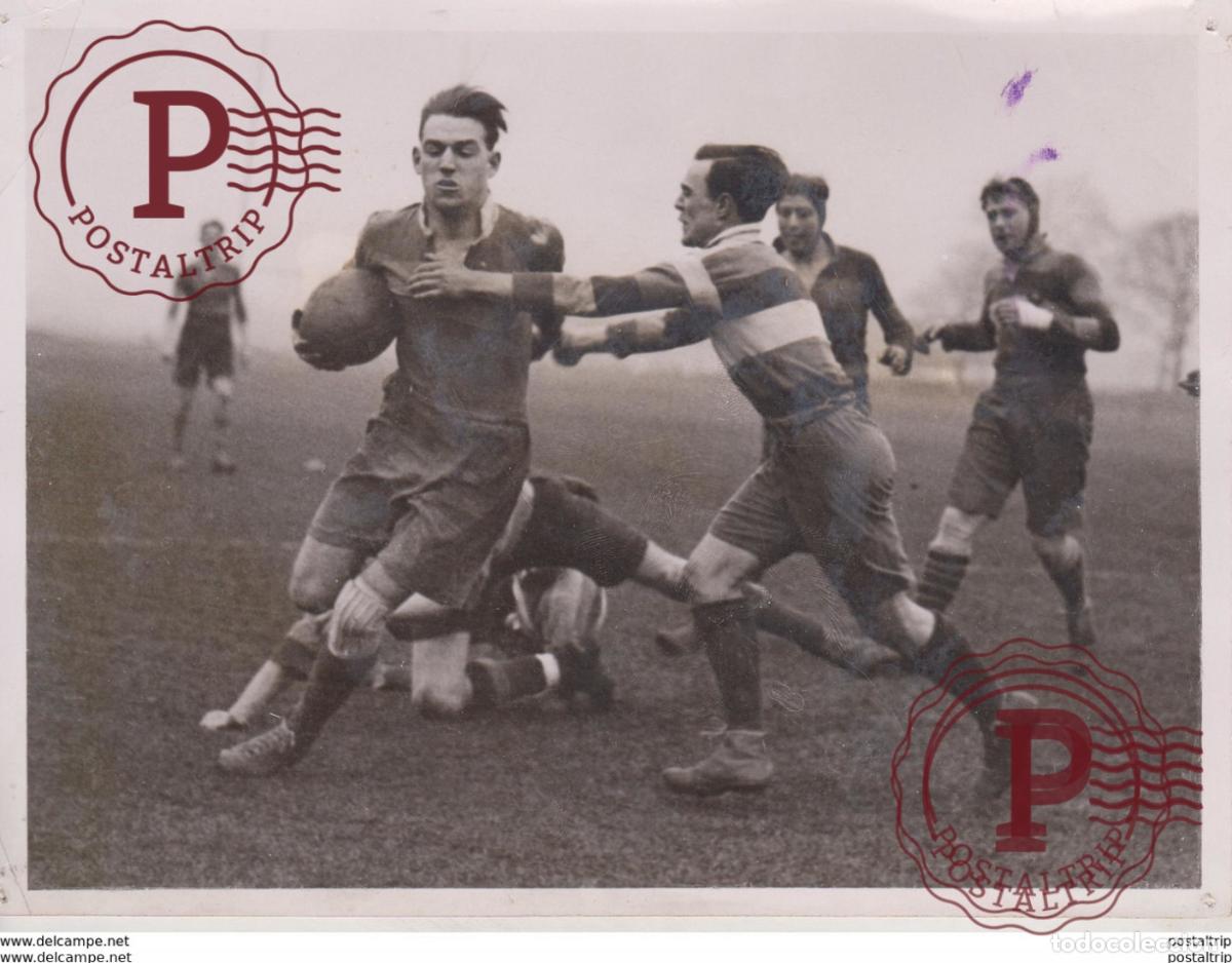 Fotograf&iacute;a antigua: GUYS RUNAWAY RUGBY VICTORY RICHMOND 20 * 16 CM Fonds Victor FORBIN 1864-1947