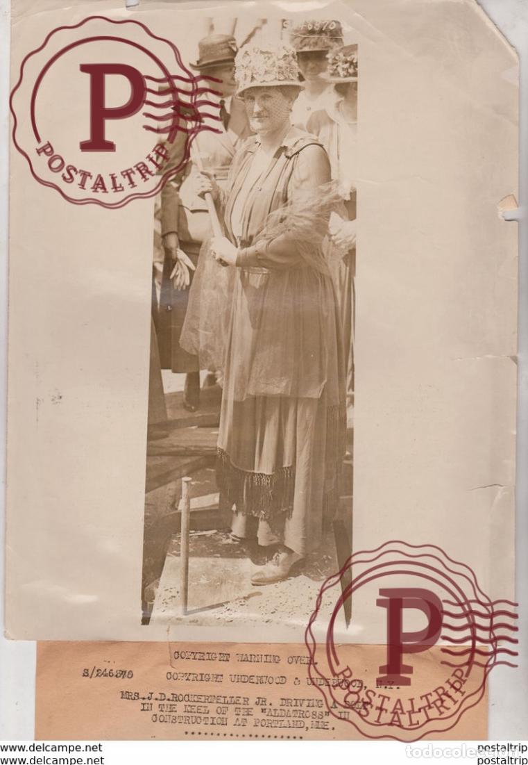 Antique Photography: ETAT MRS ROCKERFELLER JR ALBATROSS PORTLAND MAINE EAST COAST FISHERIES COMPANY 25*20CM Fonds Victor