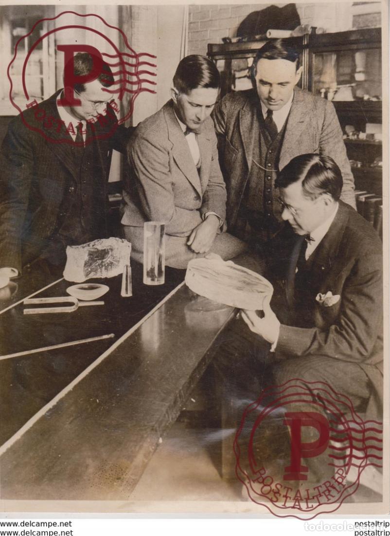 Antique Photography: INVENTORS OF CLEAR FUSED QUARTZ MR BERRY 20*15CM Fonds Victor FORBIN 1864-1947