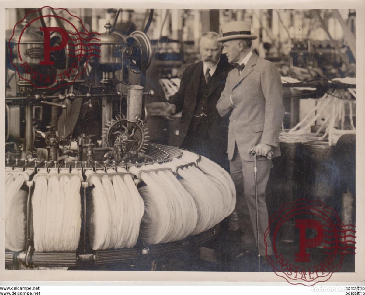 Antique Photography: DUDLEY DE CHAIR GOVERNOR AUSTRALIA INDUSTRY WOOLLEN MILLS MARRICKVILLE SYDNEY 21*16M Fonds Victor