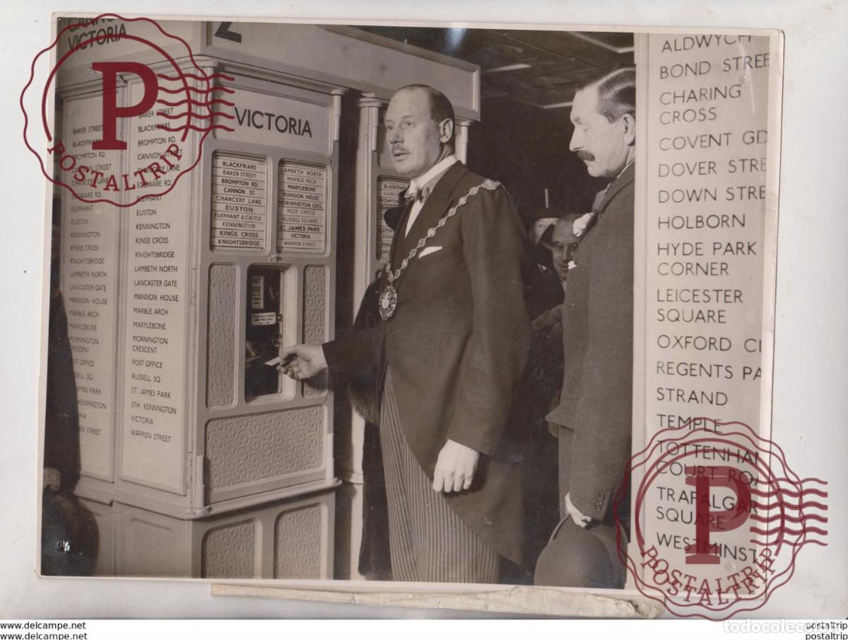 Alte Fotografie: PICCADILLY CIRCUS WESTMINSTER VB ROGERS WILFRID ASHLEY VICTORIA LONDON RAILWAYS 24*19 CM Fonds Vic