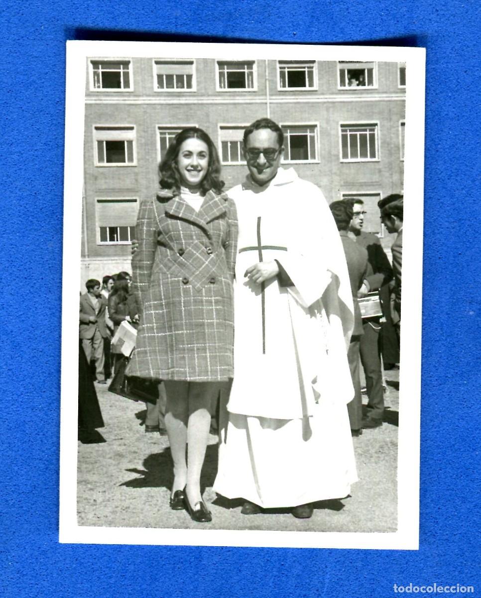 Fotografia antiga: ANTIGUA FOTOGRAFIA SACERDOTE CON MUJER
