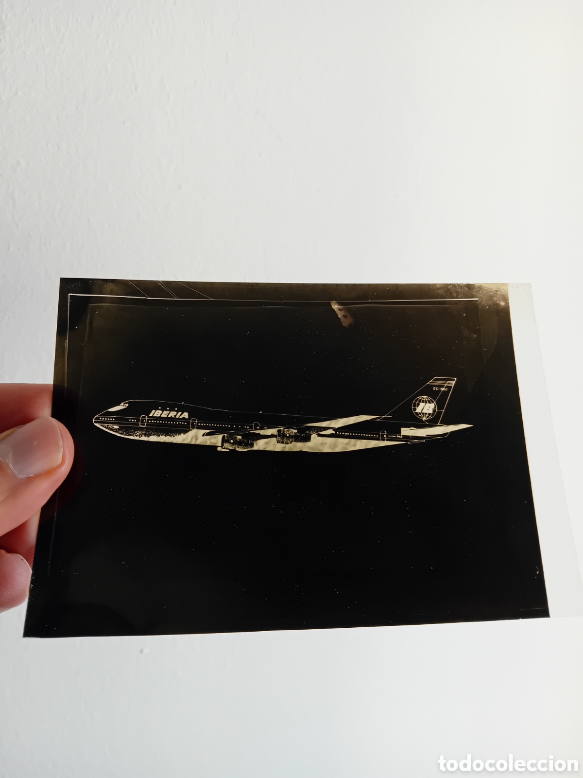 Fotograf&iacute;a antigua: PLACA DIAPOSITIVA PUBLICITARIA MEDIO FORMATO. DIBUJO AVION IBERIA. A&Ntilde;OS 70