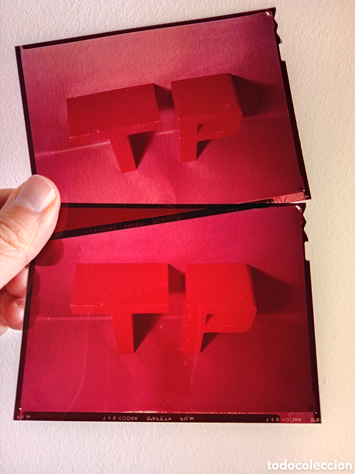 Fotograf&iacute;a antigua: CURSIOSO LOTE 10 PLACAS DIAPOSITIVAS DESTRUCCION ROTULO REVISTA TP TELEPROGRAMA. A&Ntilde;OS 70