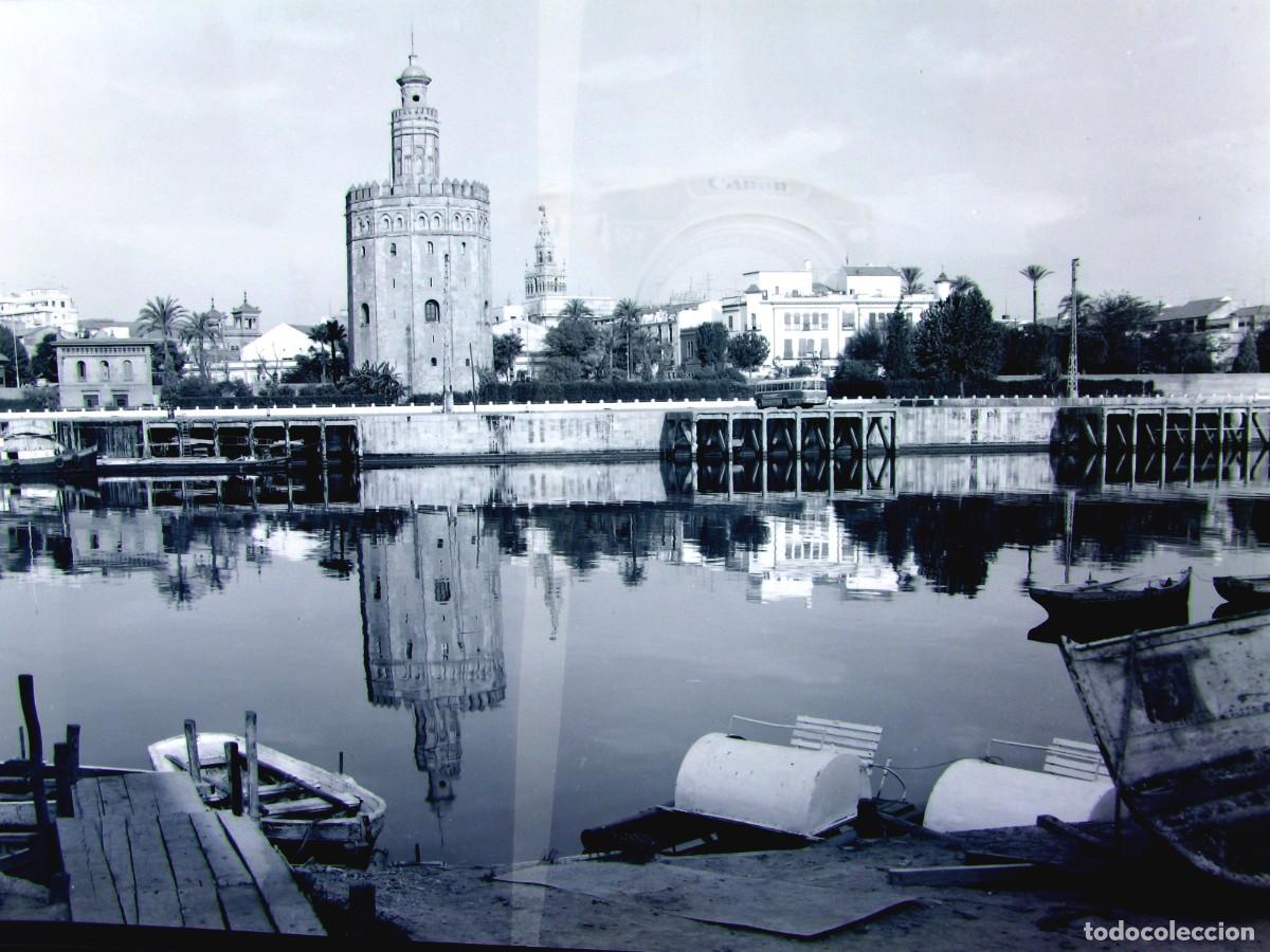 Fotografia antica: CLICH&Eacute;, NEGATIVO EN CELULOIDE. SEVILLA. 17,5X12,5, CM. A&Ntilde;OS 40 O 50. BUENA CALIDAD