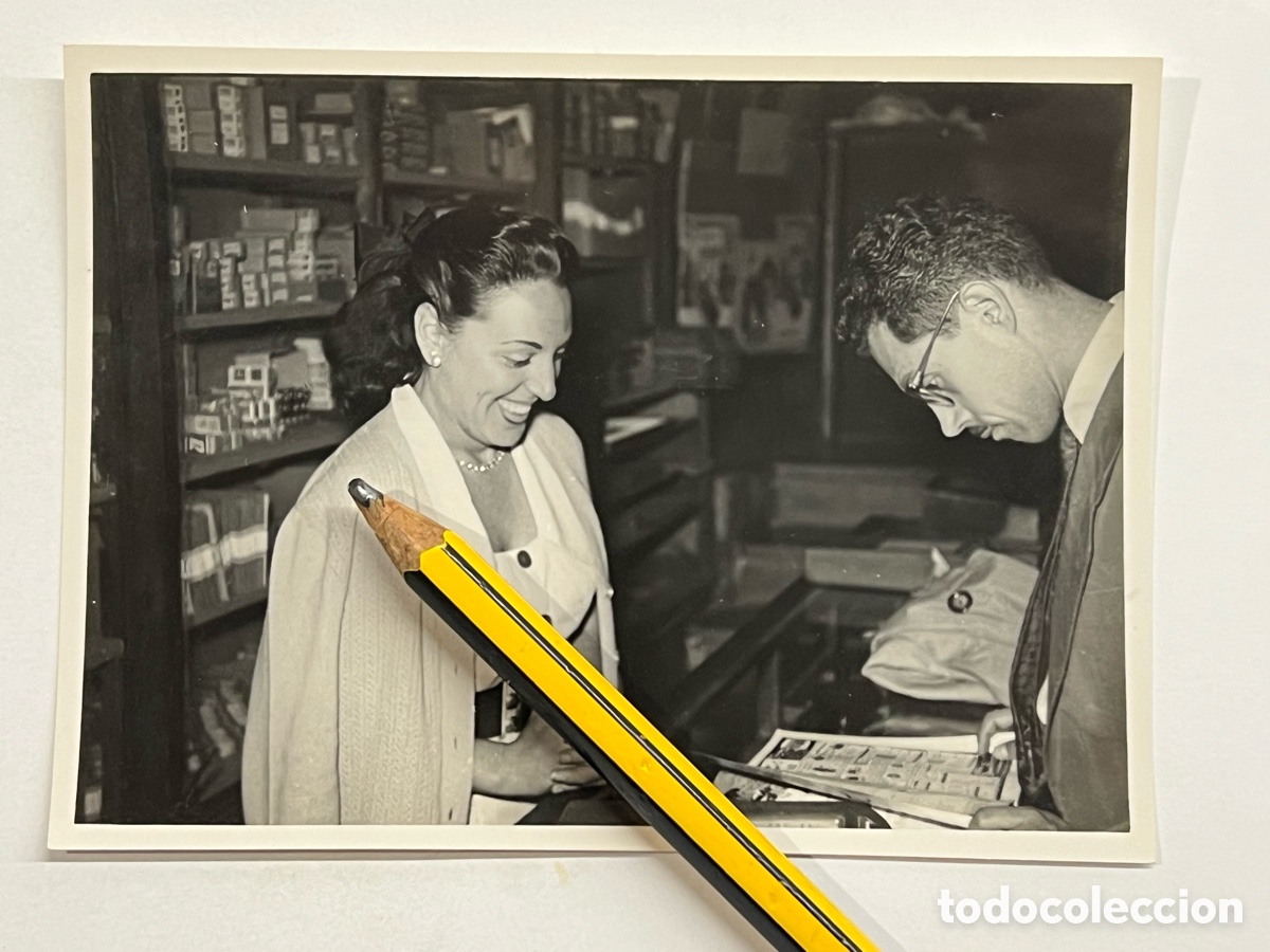 Fotograf&iacute;a antigua: BARCELONA CASA PALAU Calle Pelayo venta de c&aacute;maras y material fotogr&aacute;fico. Aquellos comercios