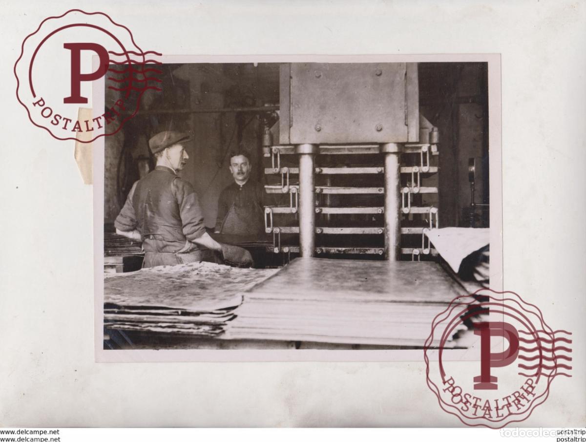 Fotograf&iacute;a antigua: CAPTURED INDUSTRY MICARITE EXPORT TO GERMANY ELECTRICAL INSTRUMENTS 20*15CM Fonds Victor FORBIN 18