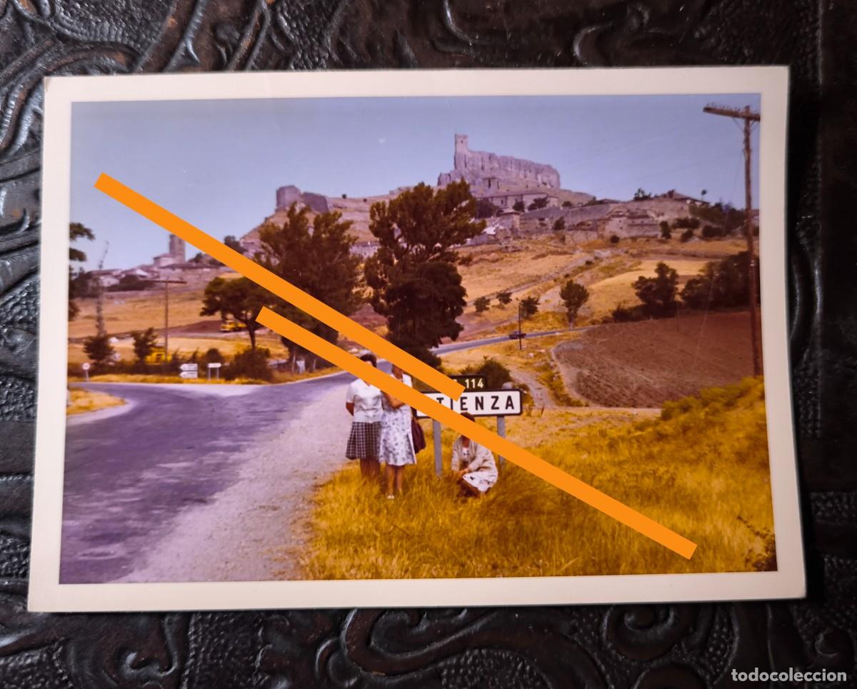 Fotograf&iacute;a antigua: Antigua fotograf&iacute;a. Atienza Guadalajara. A&ntilde;os 70